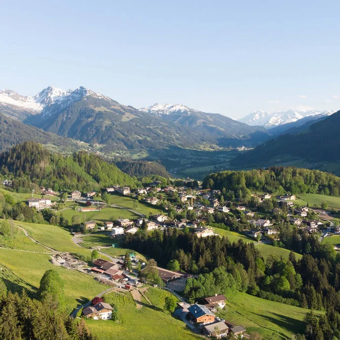 Den Frühling im Schlosshotel Kitzbühel verbringen