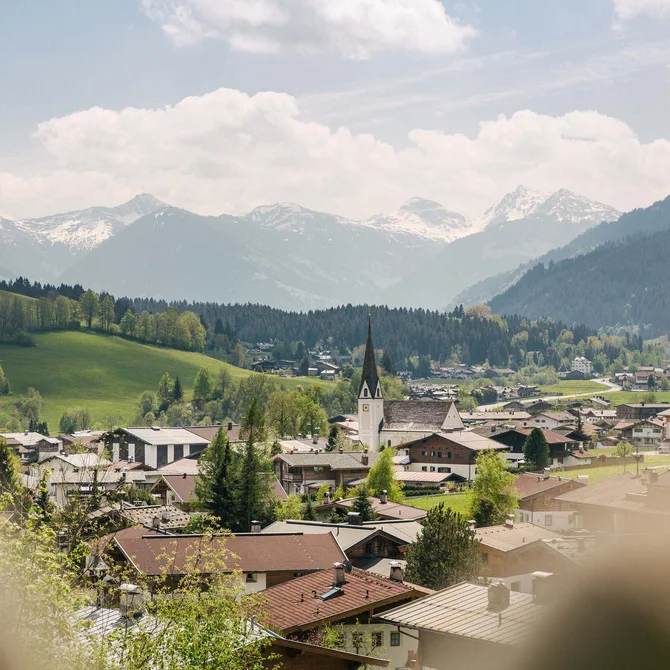 Den Frühling im Schlosshotel Kitzbühel verbringen